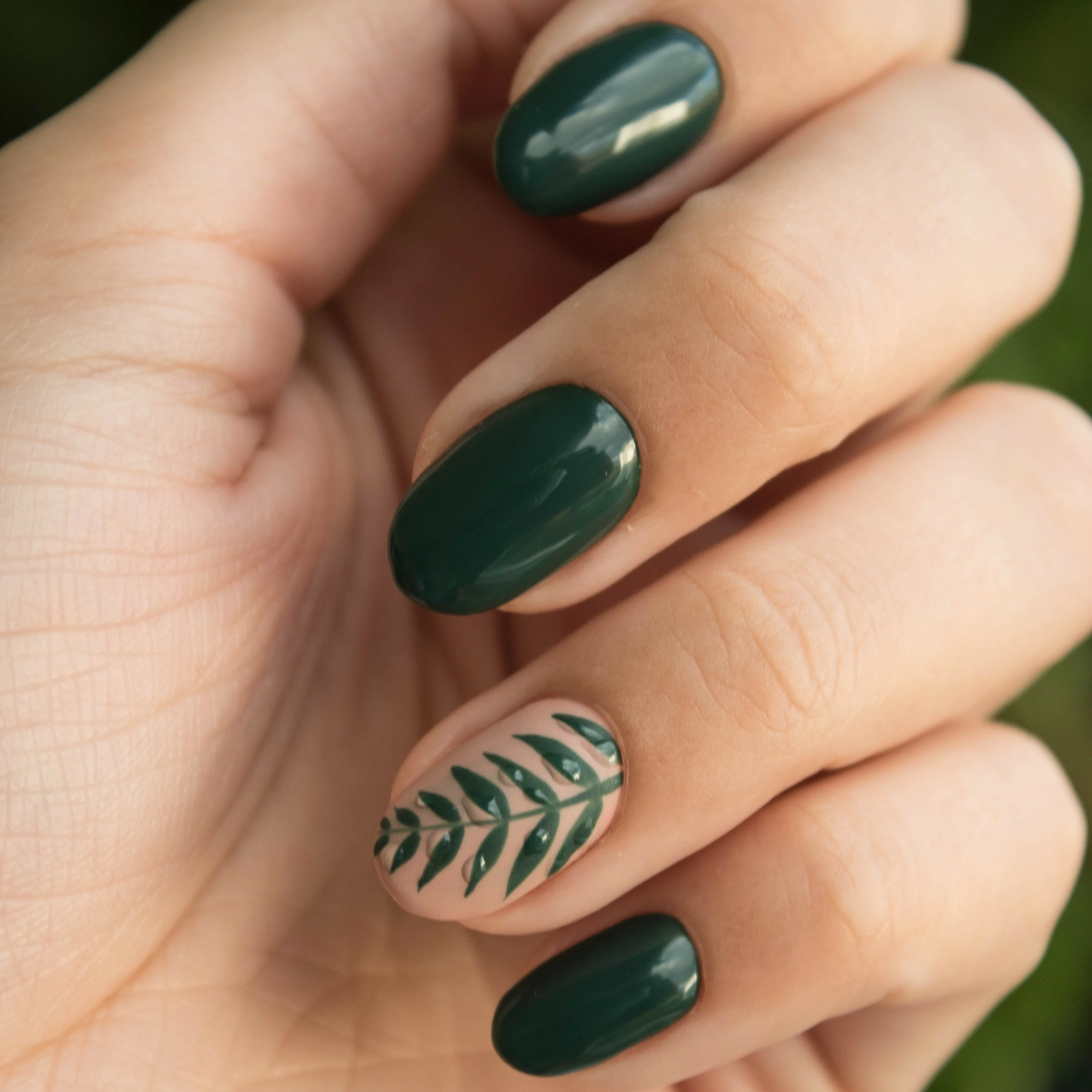 Nagellack Trend Smaragdgrün