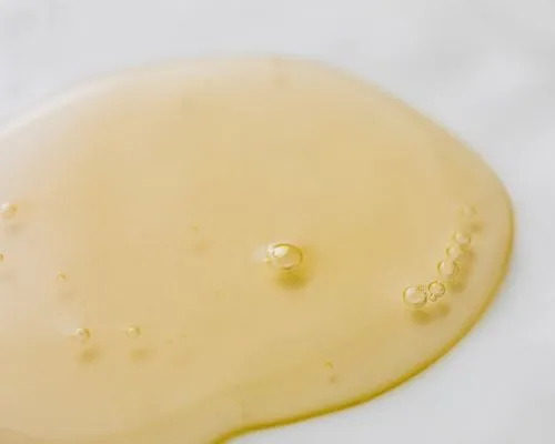 Rizinusöl für die Haare: Wahres Wundermittel